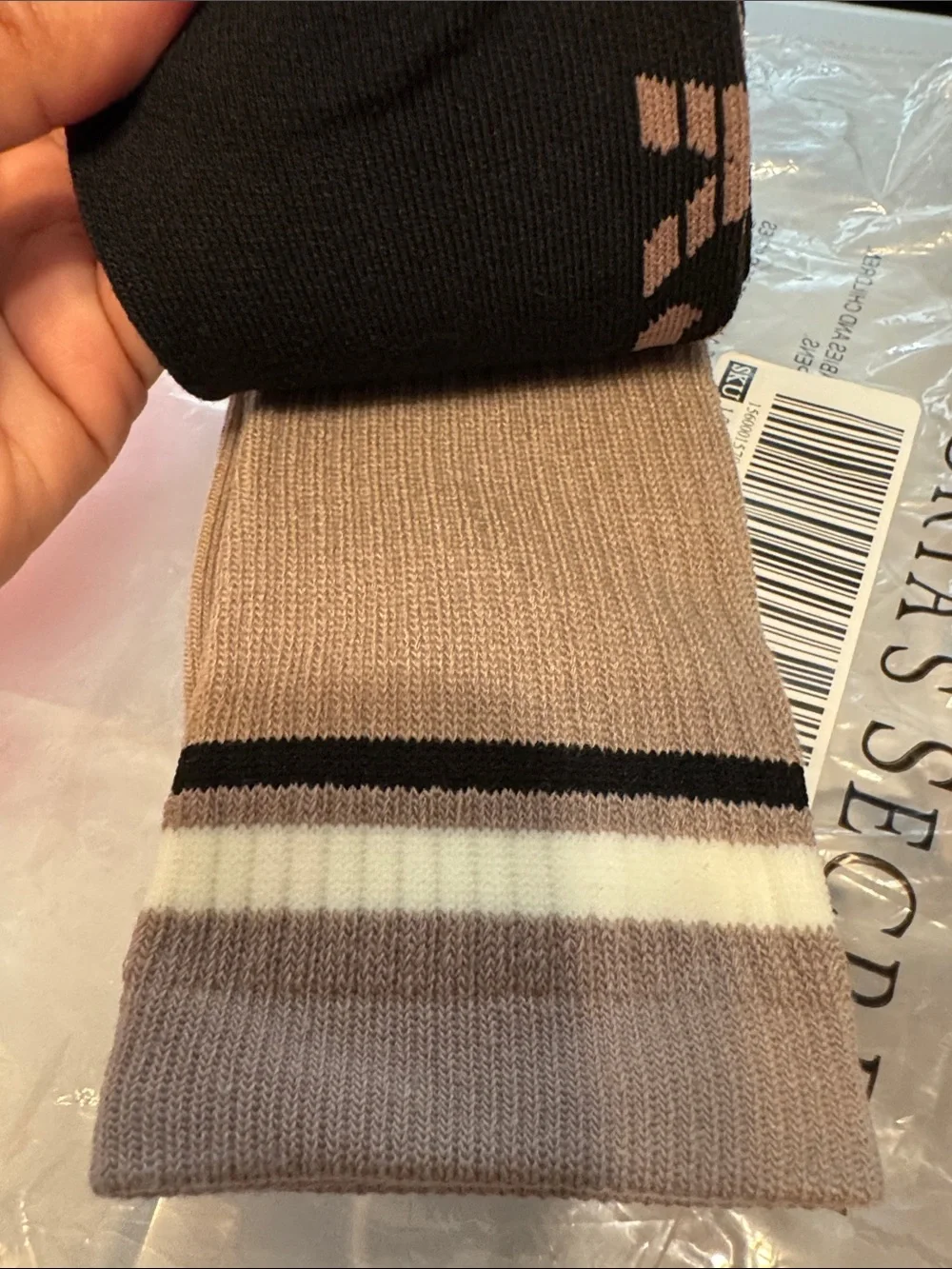 VSX 2-Pack Crew Mid-Calf Active Socks Black Taupe Tan White Contrast Stripe O/S